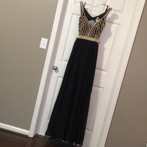 JVN by Jovani prom dress - Picture 3 of 4